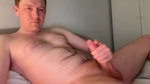 Snapshot of ben_again_xxx chatting on 27, 5, 2026 ben_again_xxx online show from 27, 5, 2026