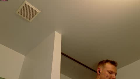 Snapshot of ben_dover10 chatting on 16, 2, 2025 Ben online show from 16, 2, 2025