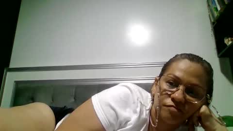 Snapshot of bendice625206 chatting on 24, 10, 2025 bendice625206 online show from 24, 10, 2025