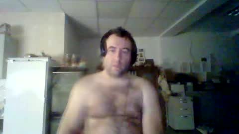 Snapshot of bengi1984 chatting on 19, 2, 2025 Robert 1984 online show from 19, 2, 2025