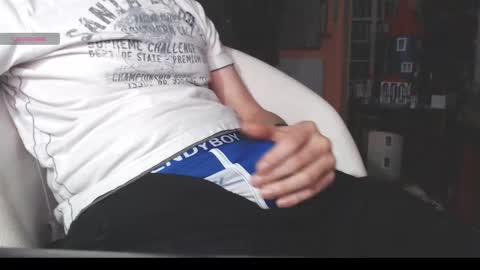 benijamin online show from 14, 12, 2025