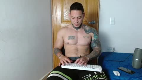 benjamin_isaac online show from 20, 12, 2024