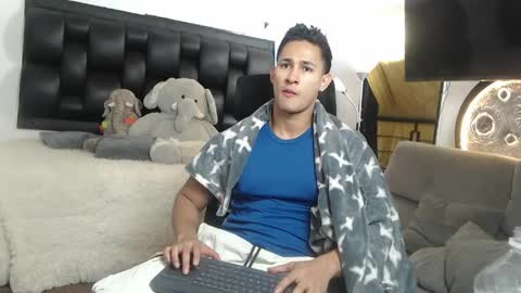 Snapshot of benjamincooperk1 chatting on 18, 5, 2026 benjamincooperk online show from 18, 5, 2026