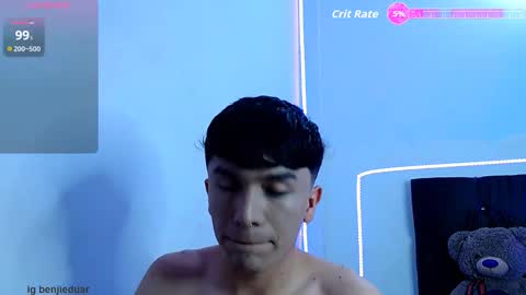 Snapshot of benji_hoter chatting on 14, 11, 2025 Benji Hoter online show from 14, 11, 2025