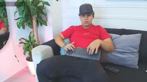bennett_alejoo online show from 30, 10, 2025