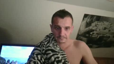 benny and innocentvixon online show from 19, 12, 2025