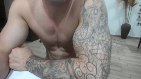 Snapshot of benthebodybuilder chatting on 2, 12, 2024 Ben Braxton online show from 2, 12, 2024