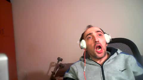 bentish online show from 26, 1, 2025