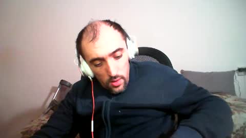 bentish online show from 1, 2, 2025