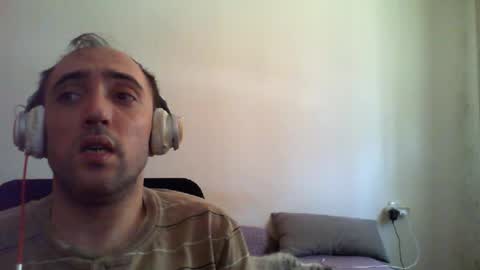 Snapshot of bentish chatting on 24, 6, 2026 bentish online show from 24, 6, 2026