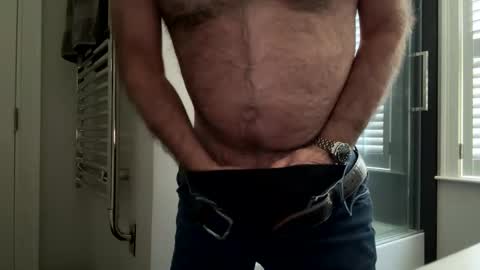 benz10001 online show from 21, 2, 2025