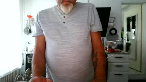 Snapshot of berg_boy chatting on 31, 5, 2026 Martin online show from 31, 5, 2026