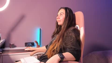 BeriesNiks online show from 2, 11, 2025