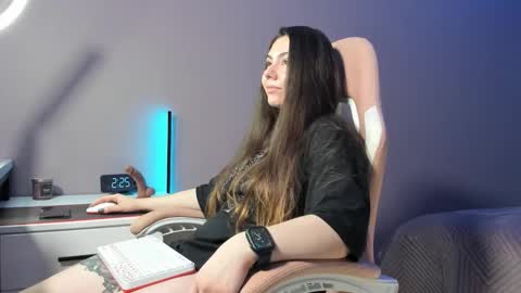 BeriesNiks online show from 12, 11, 2025