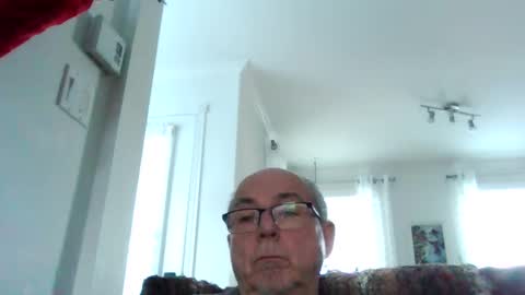 Snapshot of bernard1102 chatting on 6, 12, 2024 bernard1102 online show from 6, 12, 2024