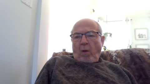 Snapshot of bernard1102 chatting on 25, 1, 2025 bernard1102 online show from 25, 1, 2025