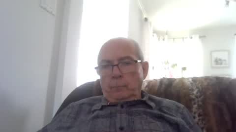 Snapshot of bernard1102 chatting on 19, 7, 2026 bernard1102 online show from 19, 7, 2026