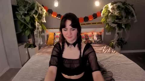 Violette online show from 18, 10, 2025