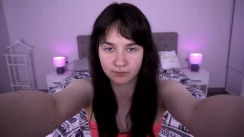 Snapshot of berrydiva chatting on 25, 5, 2026 Violette online show from 25, 5, 2026