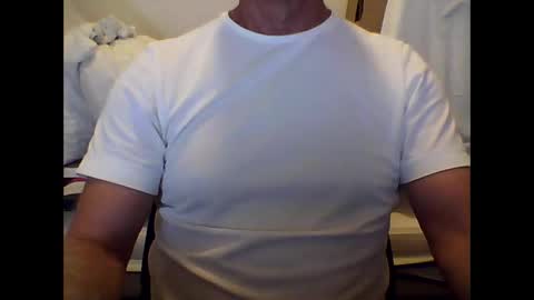 Snapshot of bertznlollie chatting on 8, 9, 2025 bertznlollie online show from 8, 9, 2025