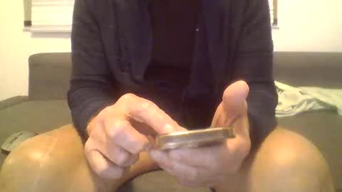 Snapshot of besi620901 chatting on 1, 3, 2026 besi620901 online show from 1, 3, 2026