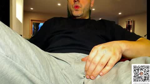 BestAnakonda online show from 2, 2, 2025