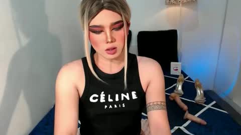 bestgirljulia online show from 2, 11, 2025