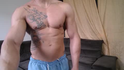 Snapshot of bestmuscle chatting on 28, 2, 2026 bestmuscle online show from 28, 2, 2026