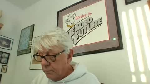 bestshot1951 online show from 7, 1, 2025