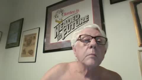 bestshot1951 online show from 4, 2, 2025