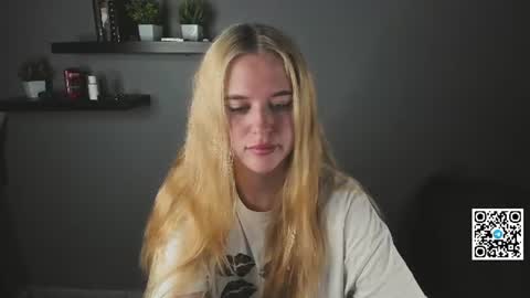 Snapshot of betany_fokss chatting on 5, 7, 2026 Bella Schedule GMT2 Mon Tue Wed Thu Fri Sat Sun 8 am from 2pm online show from 5, 7, 2026