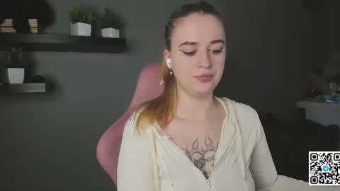 Snapshot of betany_fokss chatting on 28, 7, 2026 Bella Schedule GMT2 Mon Tue Wed Thu Fri Sat Sun 8 am from 2pm online show from 28, 7, 2026