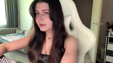 Snapshot of bethelsimensky chatting on 21, 5, 2026 Airin online show from 21, 5, 2026