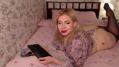 bethflatcher online show from 18, 4, 2026