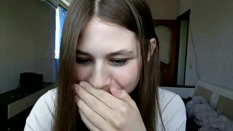 Snapshot of bethkallberg chatting on 9, 6, 2026 Leila online show from 9, 6, 2026