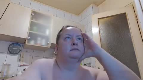 Snapshot of bethnorth chatting on 21, 7, 2026 bethnorth online show from 21, 7, 2026