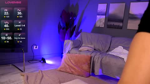 Snapshot of betsygonzale chatting on 12, 1, 2025 Betty online show from 12, 1, 2025