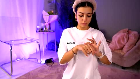 Snapshot of betsygonzale chatting on 20, 9, 2025 Betty online show from 20, 9, 2025
