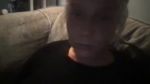 that one bitch3 online show from 18, 9, 2025
