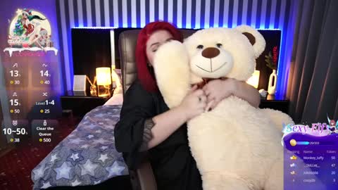 betttydark online show from 2, 2, 2025