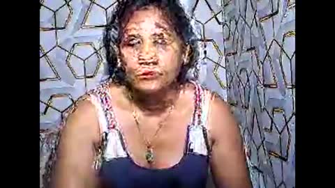Snapshot of betty_83 chatting on 8, 6, 2026 betty_83 online show from 8, 6, 2026