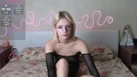 Betty and Oscar online show from 6, 11, 2025