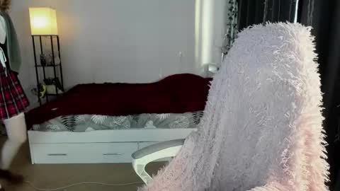 Dory make me happier online show from 30, 11, 2025