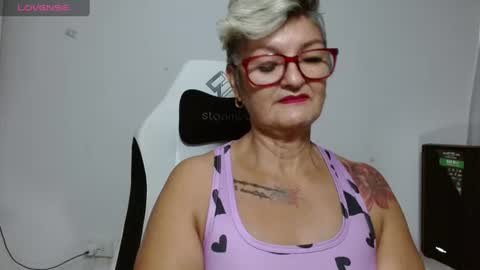 Snapshot of bety_cum3 chatting on 13, 6, 2026 bibiana online show from 13, 6, 2026