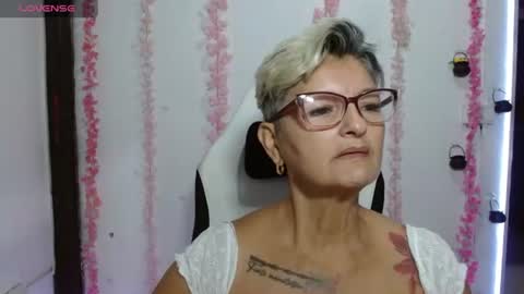 Snapshot of bety_cum3 chatting on 29, 6, 2026 bibiana online show from 29, 6, 2026