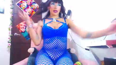 Snapshot of beyota_hornny chatting on 26, 4, 2026 INSTA dannacampuzanno ONFNS dannacampuzano online show from 26, 4, 2026