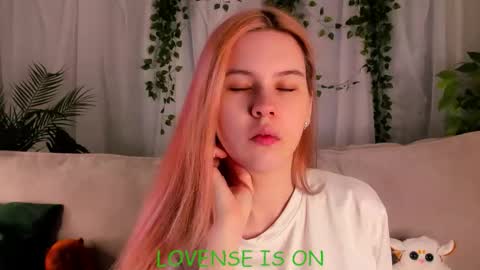 Eliz online show from 10, 10, 2025