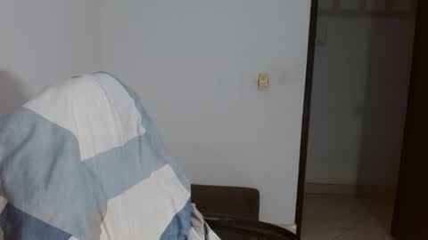 Snapshot of bfernando_05 chatting on 5, 2, 2026 BAYRON online show from 5, 2, 2026