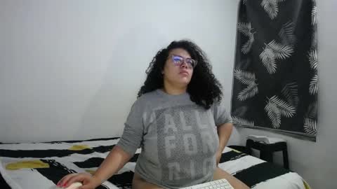 Bianca Tuesday to Sunday from 2am to 6am UTC-5 online show from 15, 5, 2026