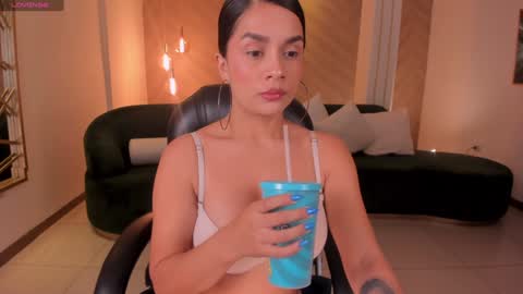 Bianca Pierce online show from 4, 2, 2025
